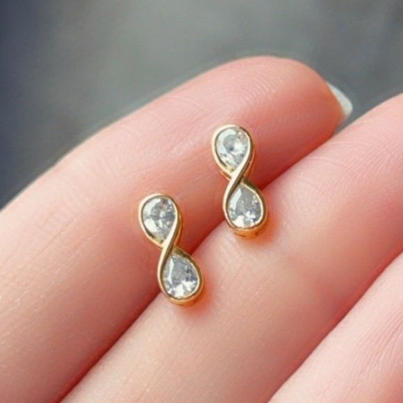 14K Gold Vermeil Infinity Stud Earrings - Picture 10 of 15